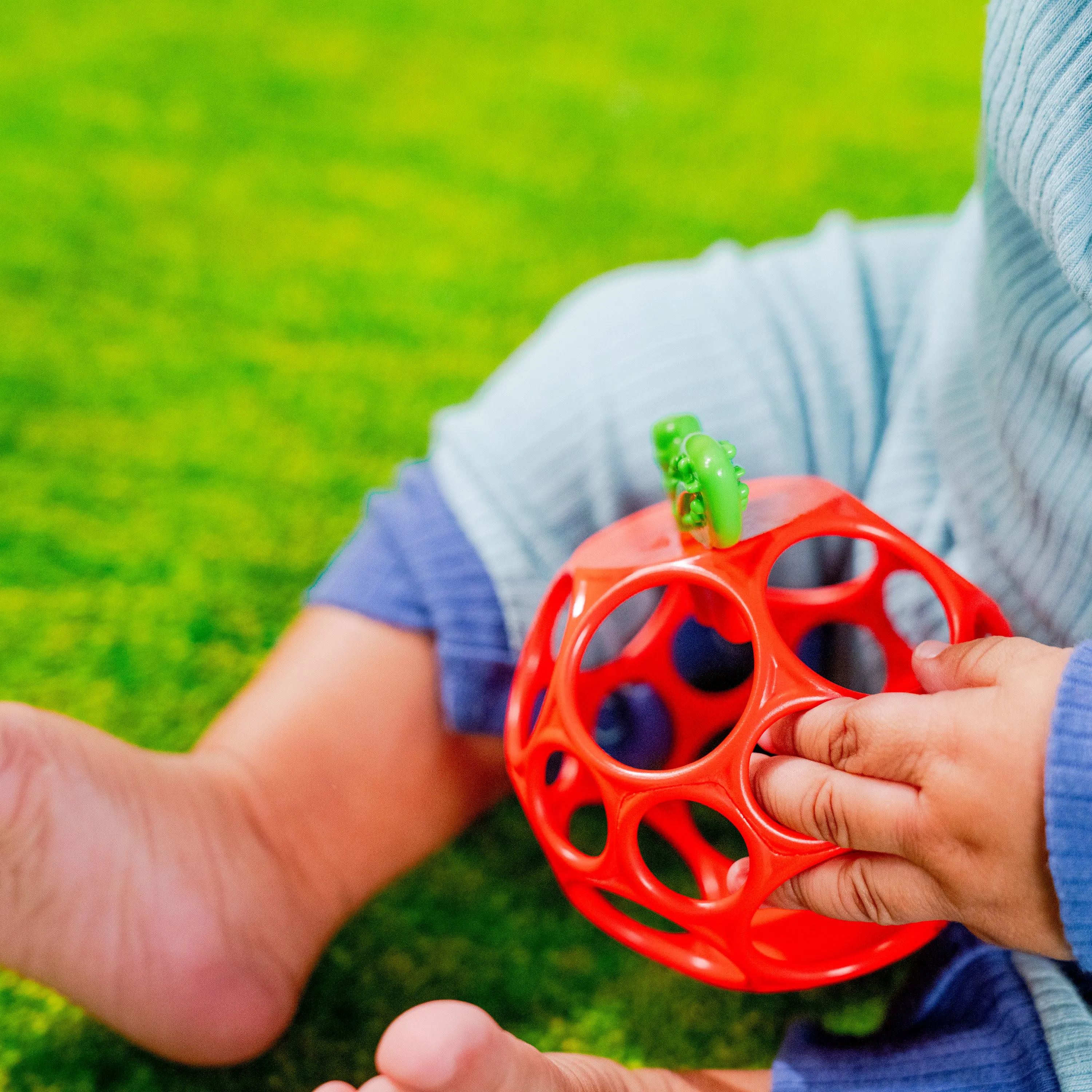 Bright Starts Hold My Own Teether Toy - Apple, Easy Grasp Oball