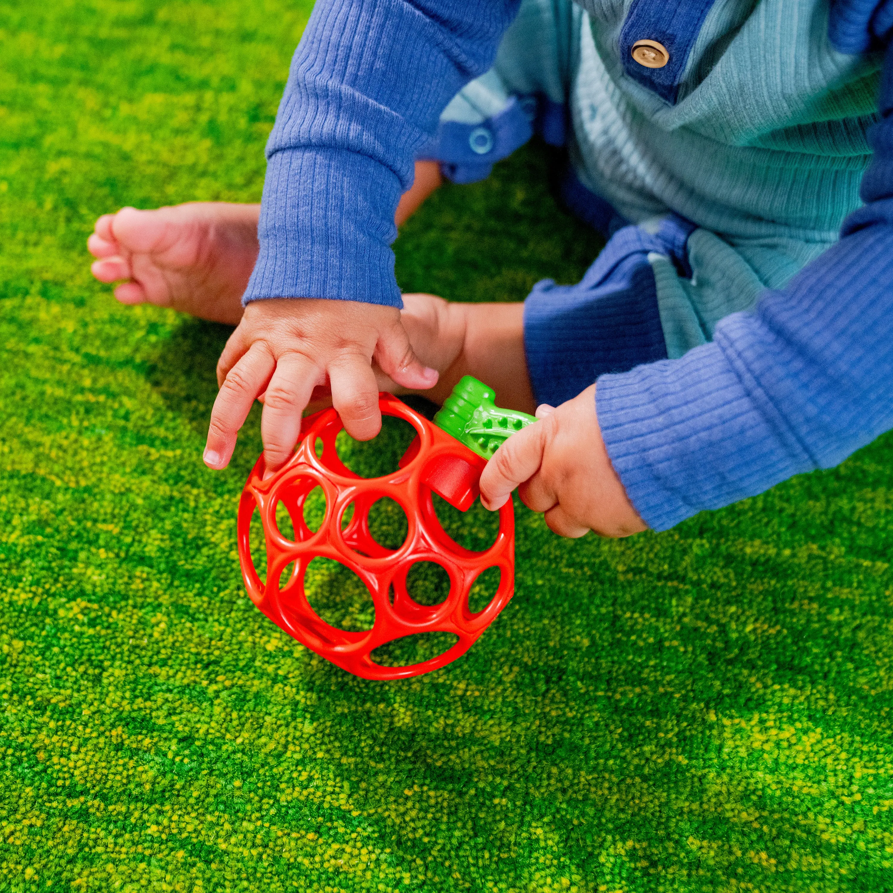 Bright Starts Hold My Own Teether Toy - Apple, Easy Grasp Oball