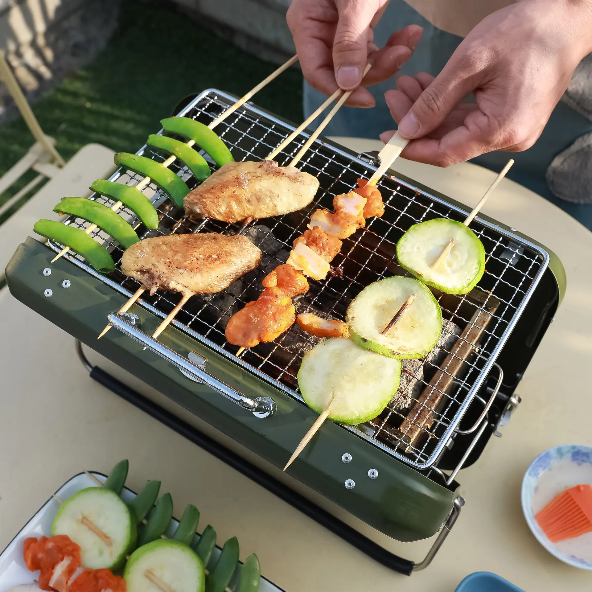 Easy Travel Portable Charcoal Outdoor Grill