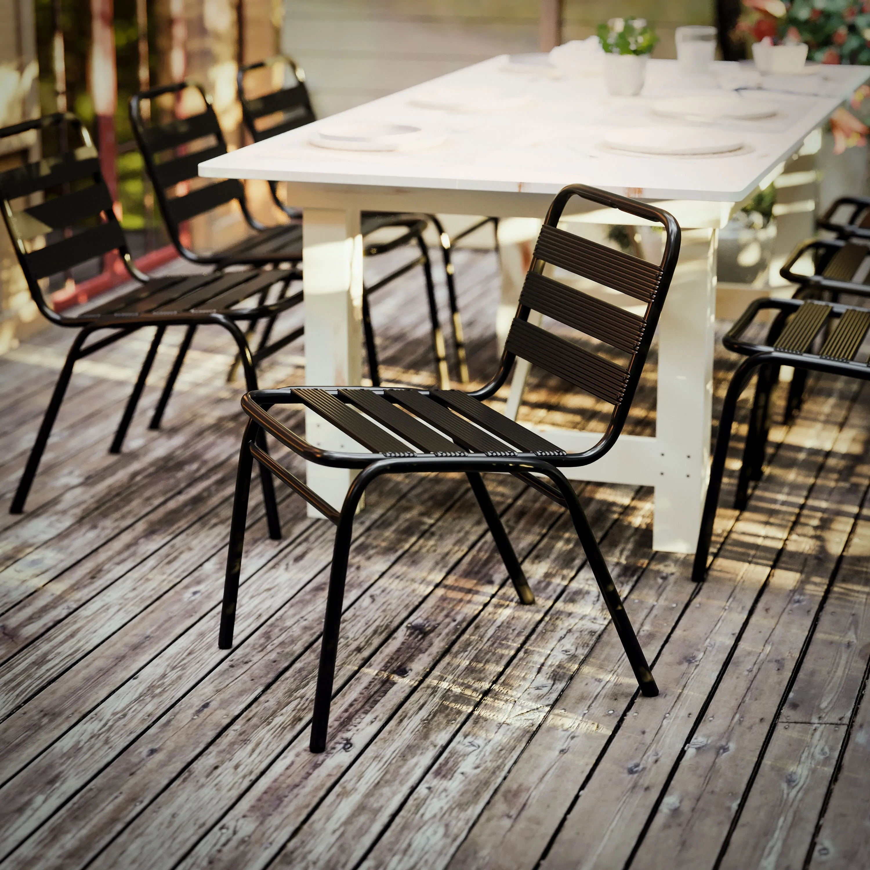 Lila Aluminum Commercial Indoor-Outdoor Armless Restaurant Stack Chair with Triple Slat Back